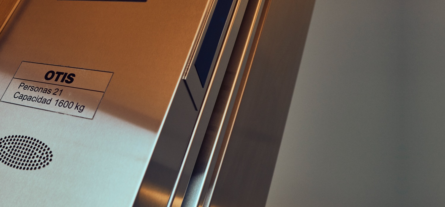 Inside Atrio Elevator